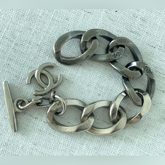Authentic CHANEL Chain Link CC Bracelet Two-Tone Silver color Brushed - Picture 5 of 10